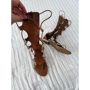 Yoki Tan Brown Gladiator Knee-High Sandals with Gold Accents Size 8.5 Anya-50